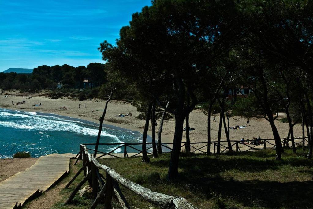 Apartamento Pie De Playa-Wifi Free L' Escala Eksteriør billede