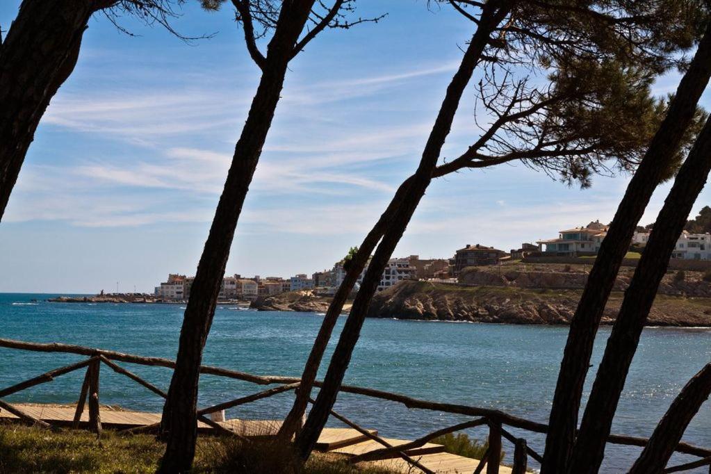 Apartamento Pie De Playa-Wifi Free L' Escala Eksteriør billede