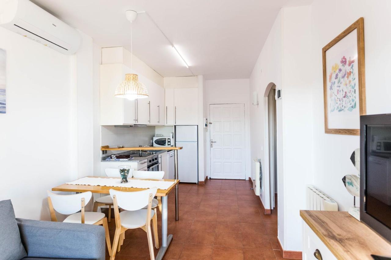 Apartamento Pie De Playa-Wifi Free L' Escala Eksteriør billede