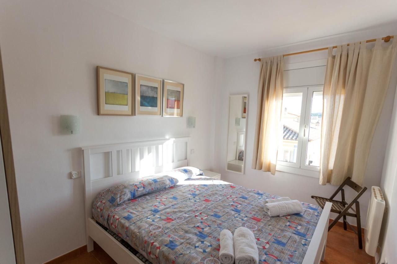 Apartamento Pie De Playa-Wifi Free L' Escala Eksteriør billede