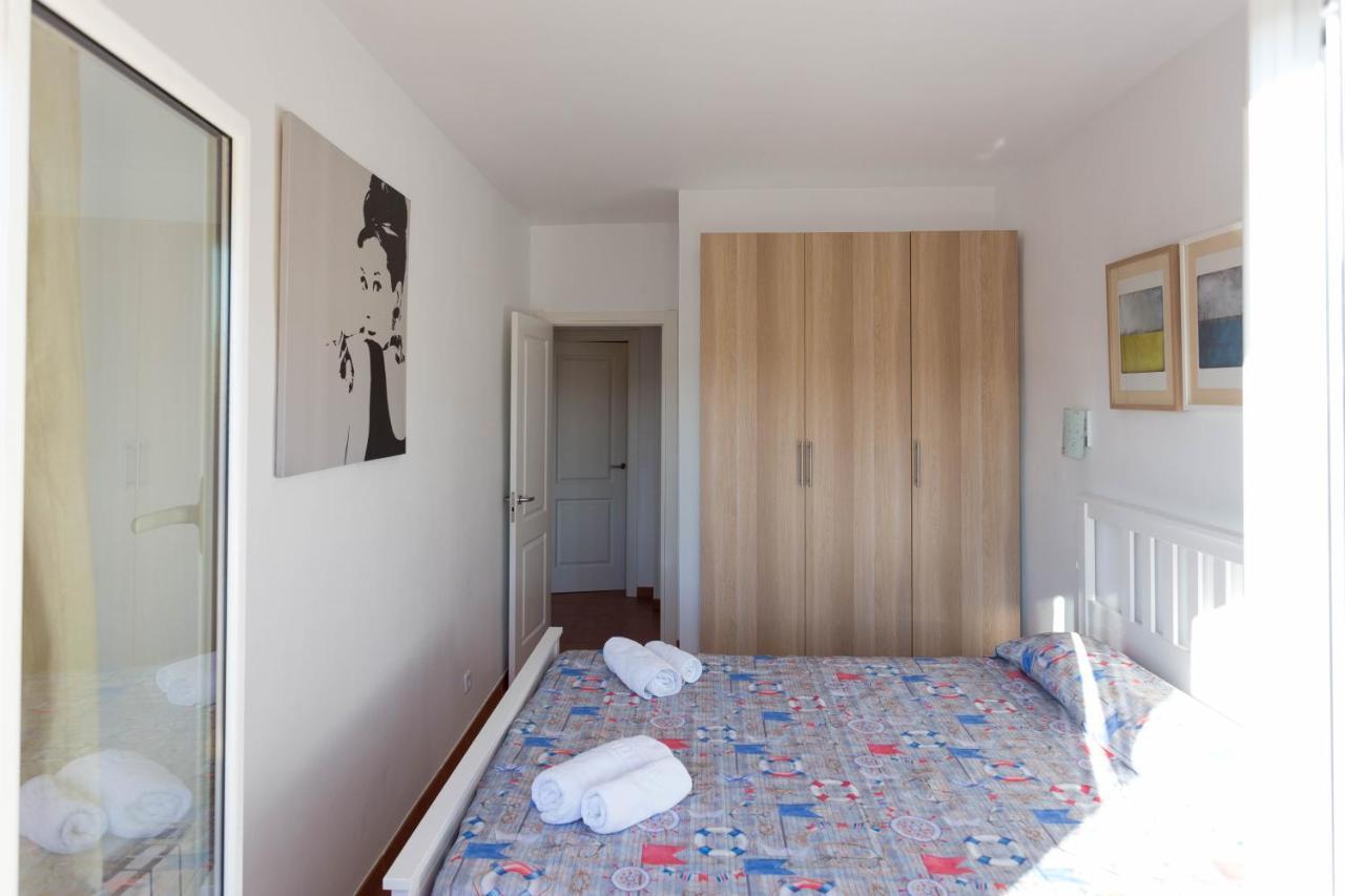 Apartamento Pie De Playa-Wifi Free L' Escala Eksteriør billede